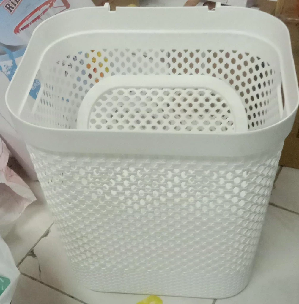 White Laundry Basket – Spacious and Stylish (36L x 36W x 40H cm)