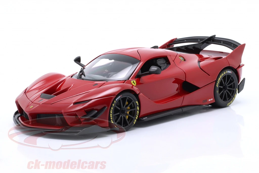 Ferrari FXX K EVO 1:18 Scale Diecast for Racing Fans