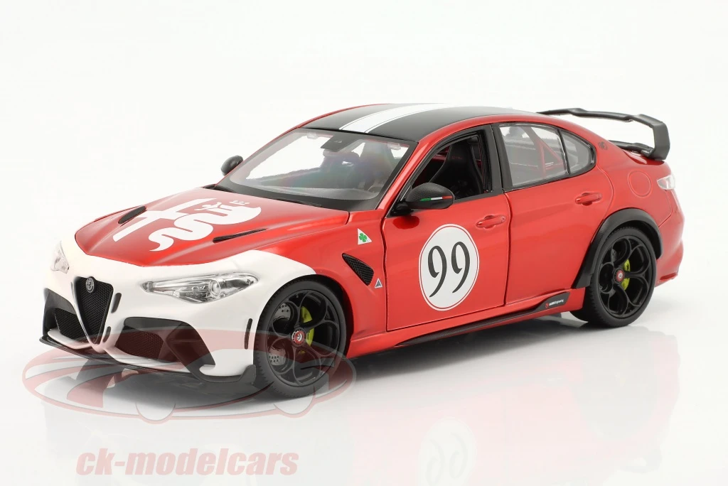 Alfa Romeo Giulia GTAm 1/18 Scale Collector's Edition